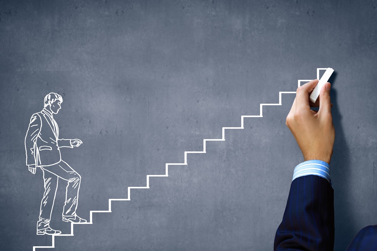 CAPACITAÇÃO DO EMPRESÁRIO: COMO SE TORNAR UM EMPREENDEDOR DE SUCESSO